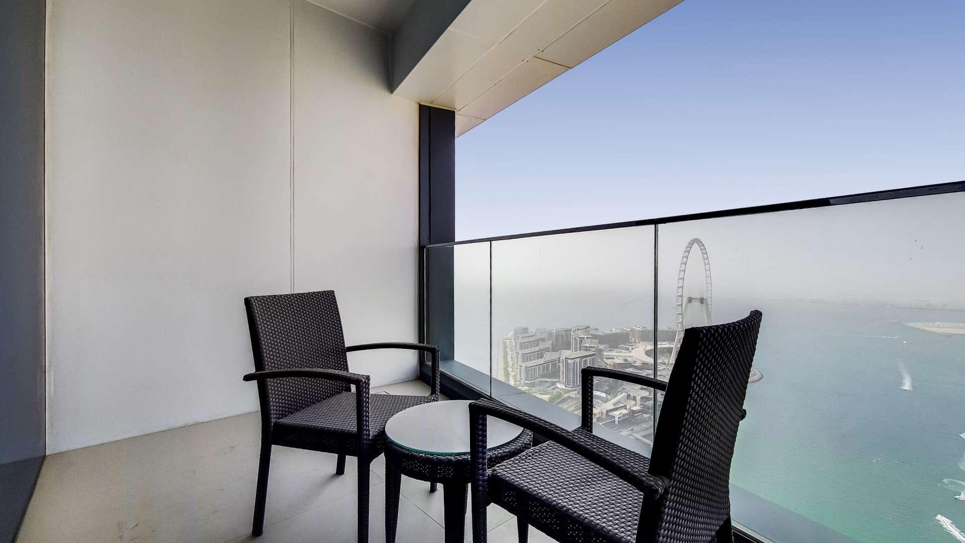 Luxurious high-floor apartment living room with sea views at Jumeirah Beach Residence