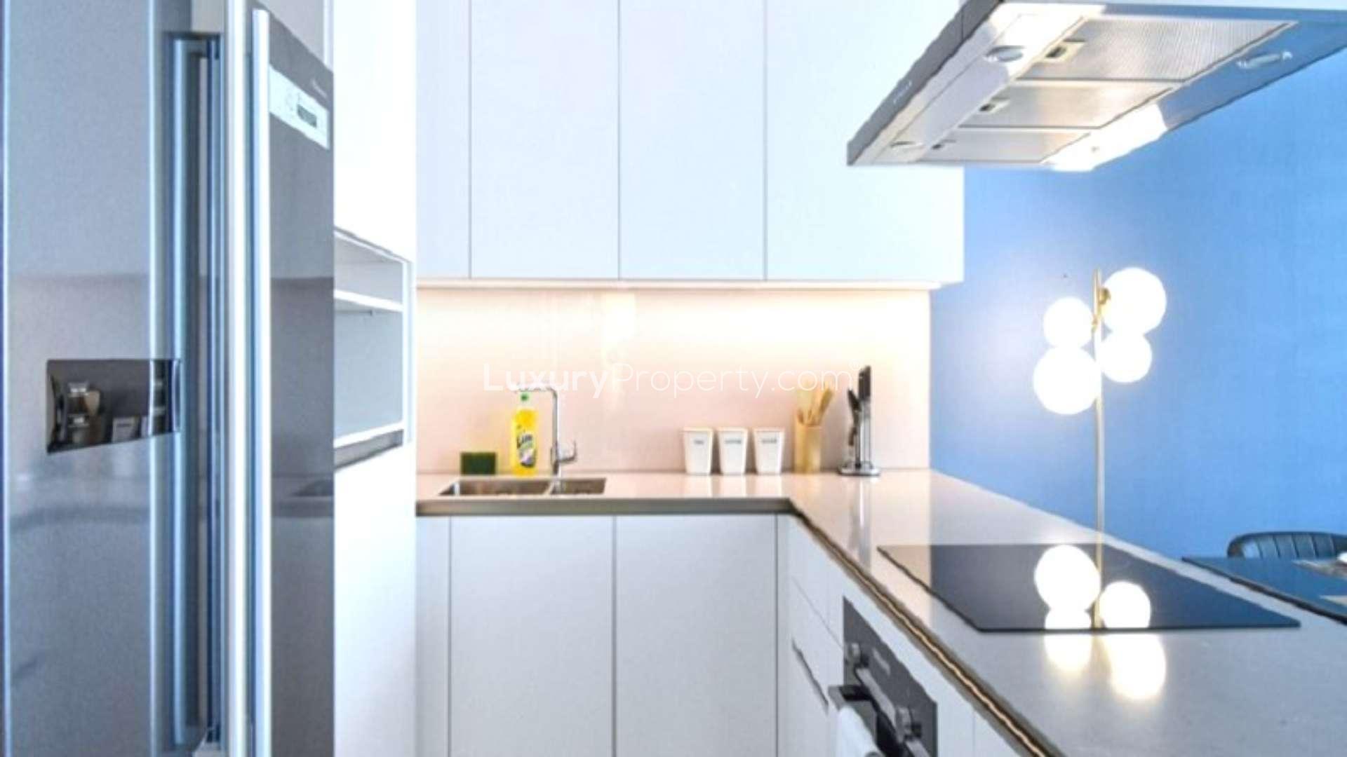 Dining area in luxury serviced apartment, The Address Jumeirah Beach, Dubai Marina