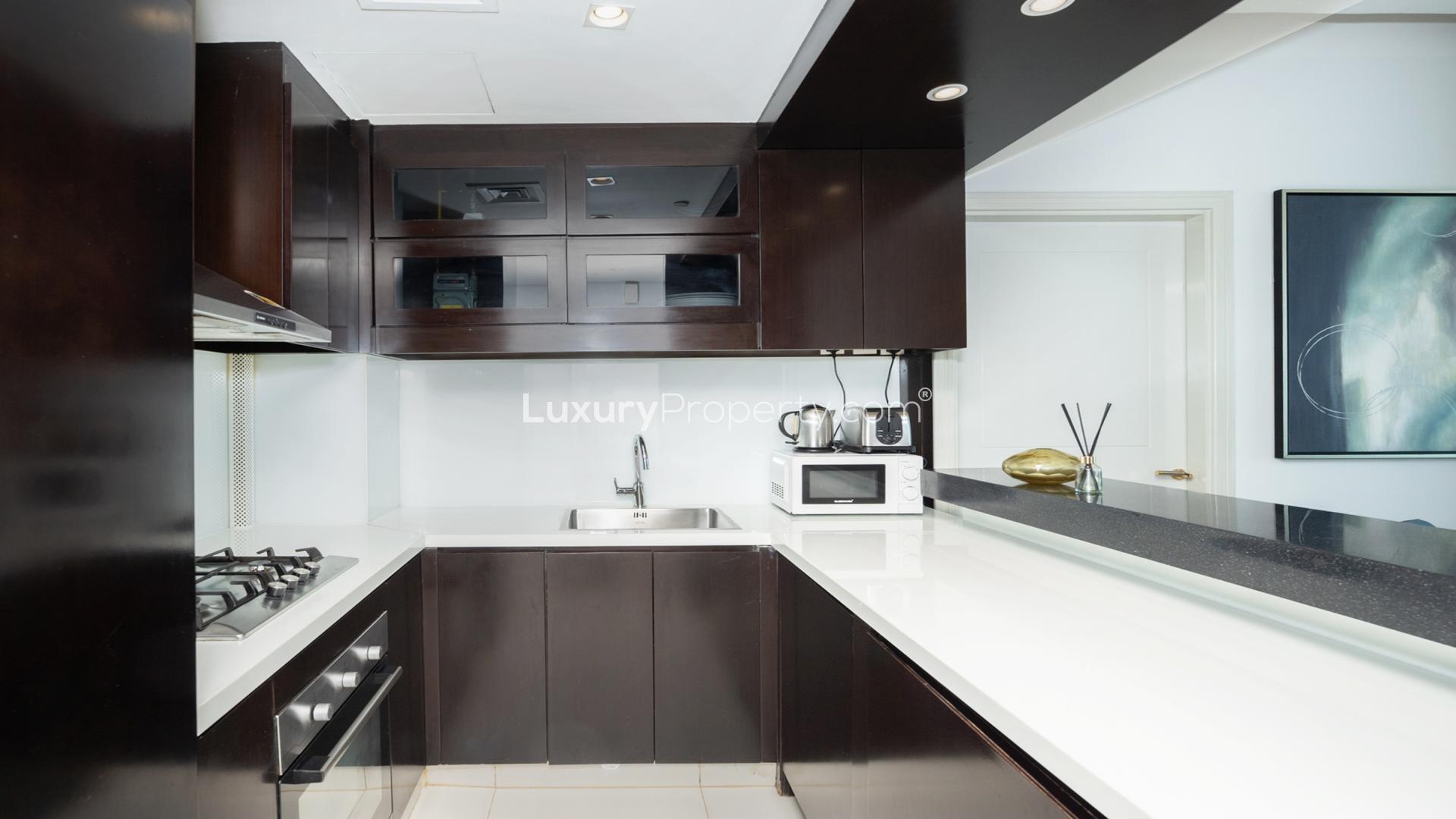 High-floor apartment dining area with modern decor in Downtown Dubai's Upper Crest