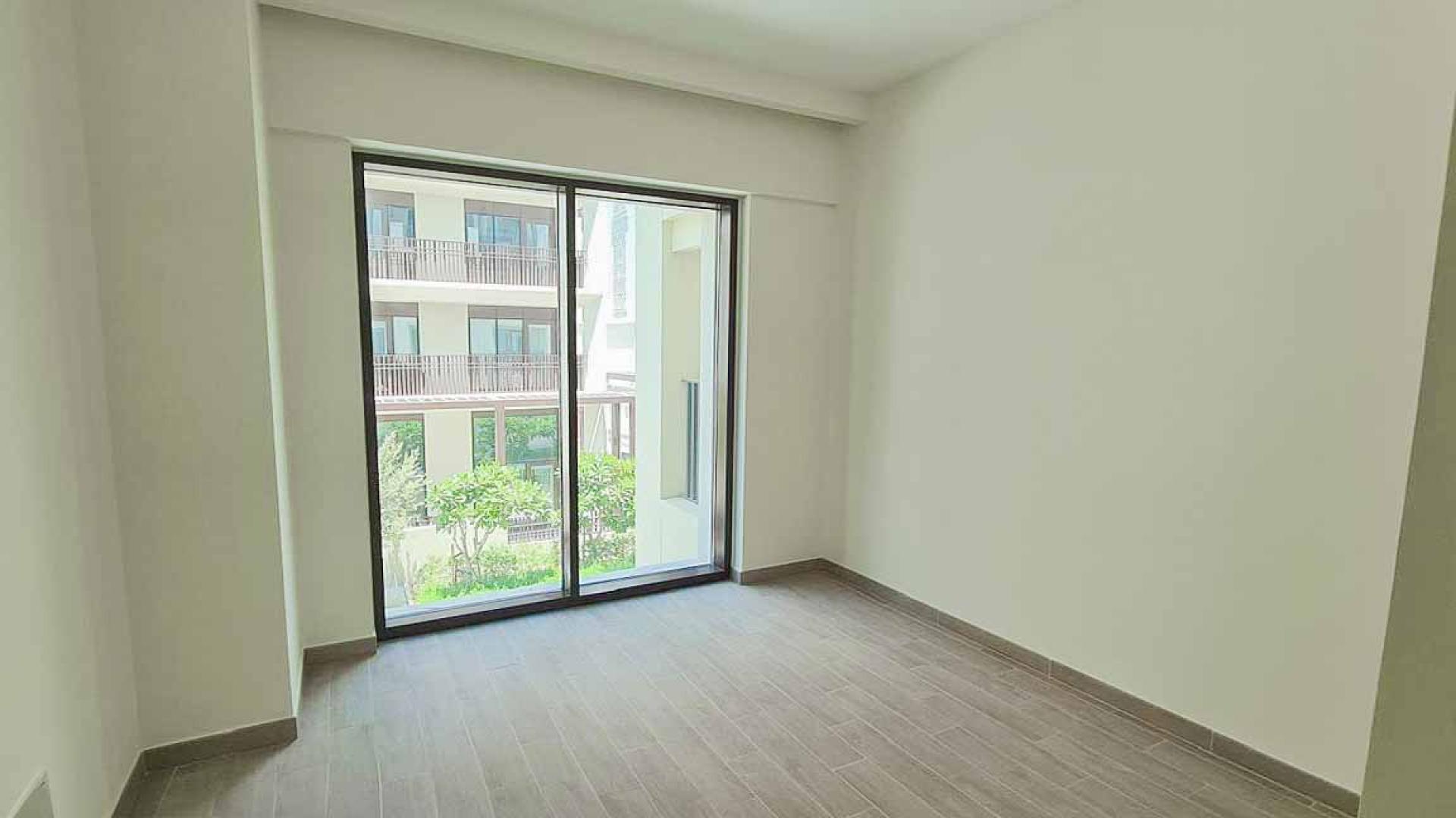 Modern kitchen in 2-bedroom apartment, Breeze at Dubai Creek Harbour, available for rent