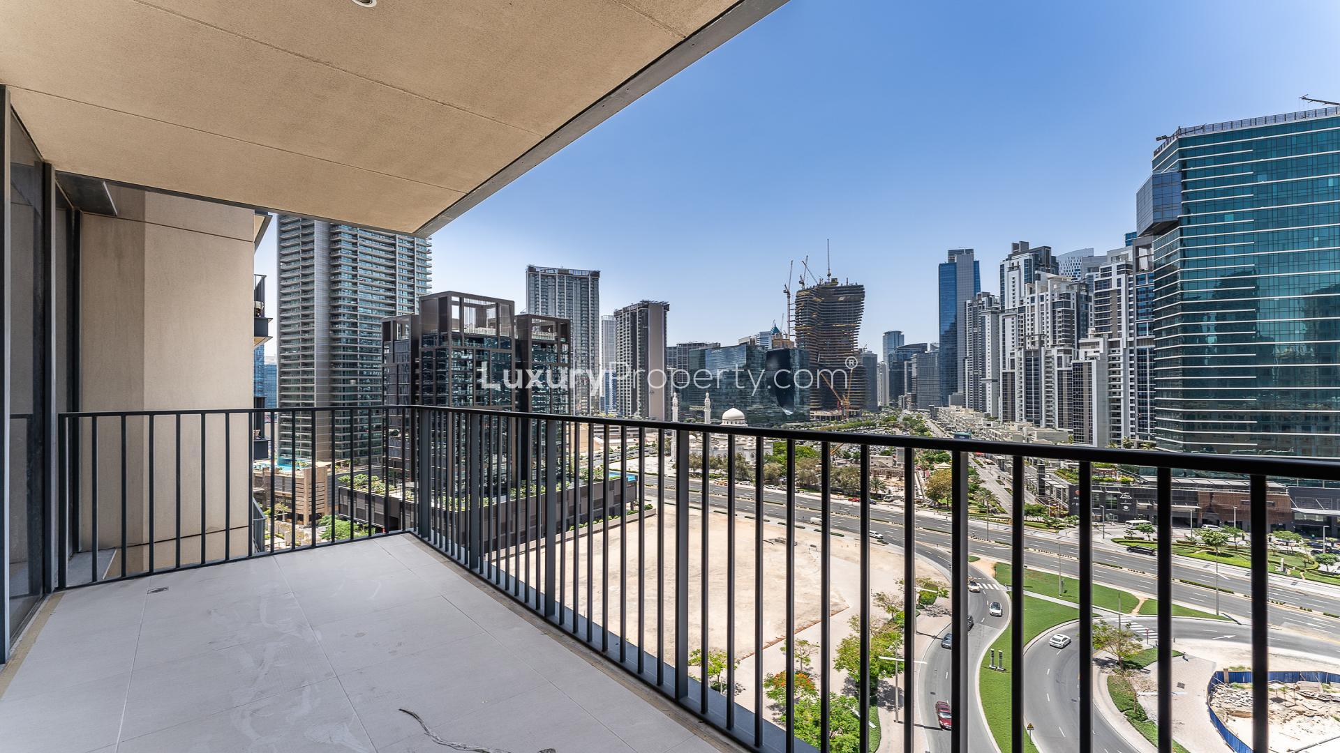 Spacious living room with city view in BLVD Heights Tower 1, Downtown Dubai apartment