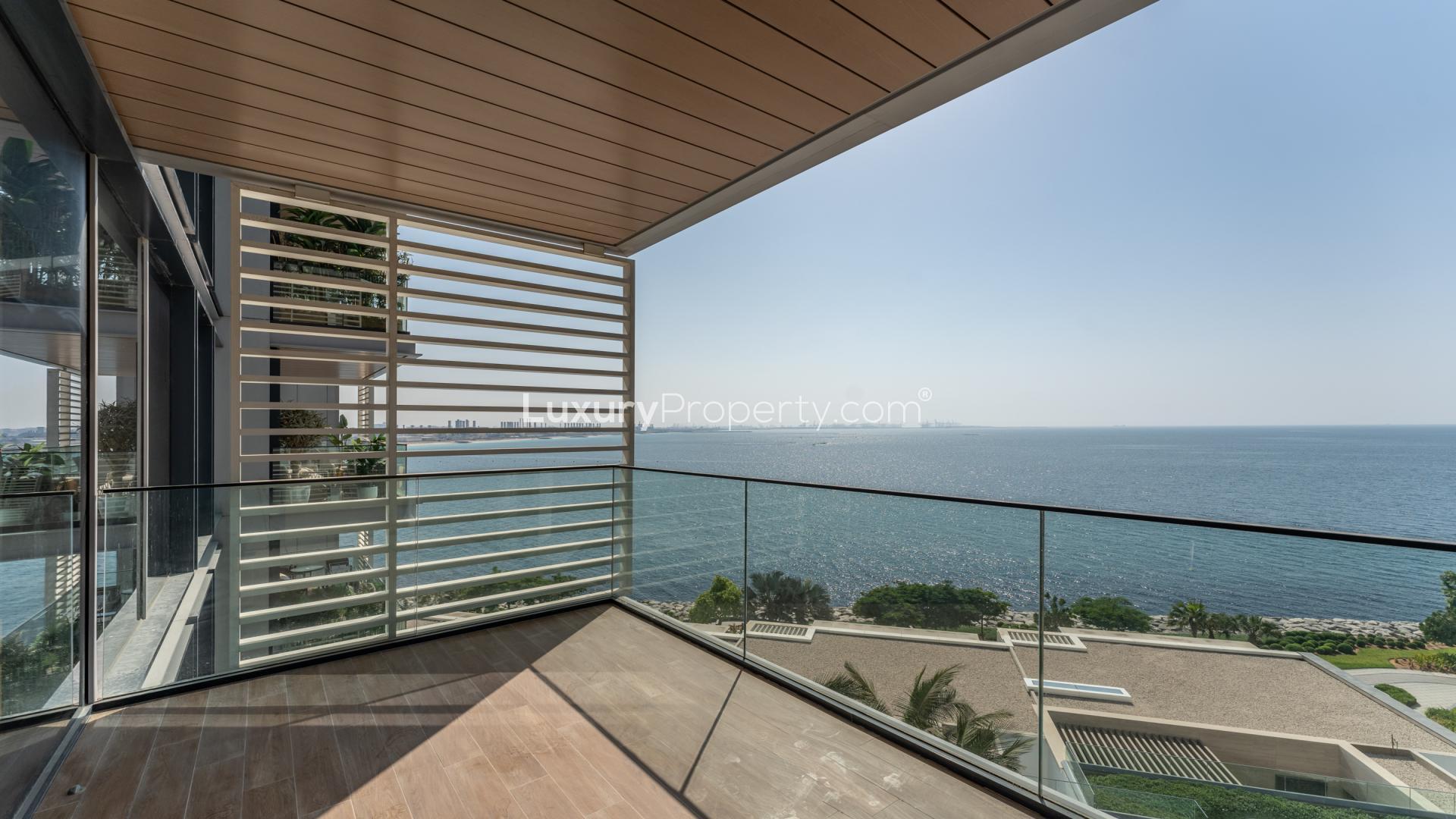 Luxurious Bluewaters apartment with open living space and stunning sea views for sale