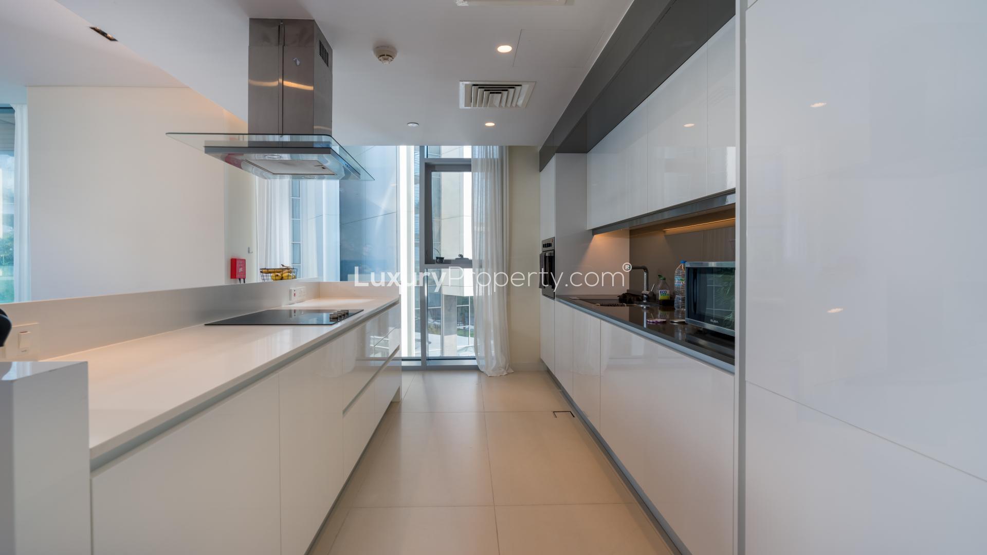 Modern kitchen and dining area in Bluewaters Residences furnished apartment, LP39428 for sale
