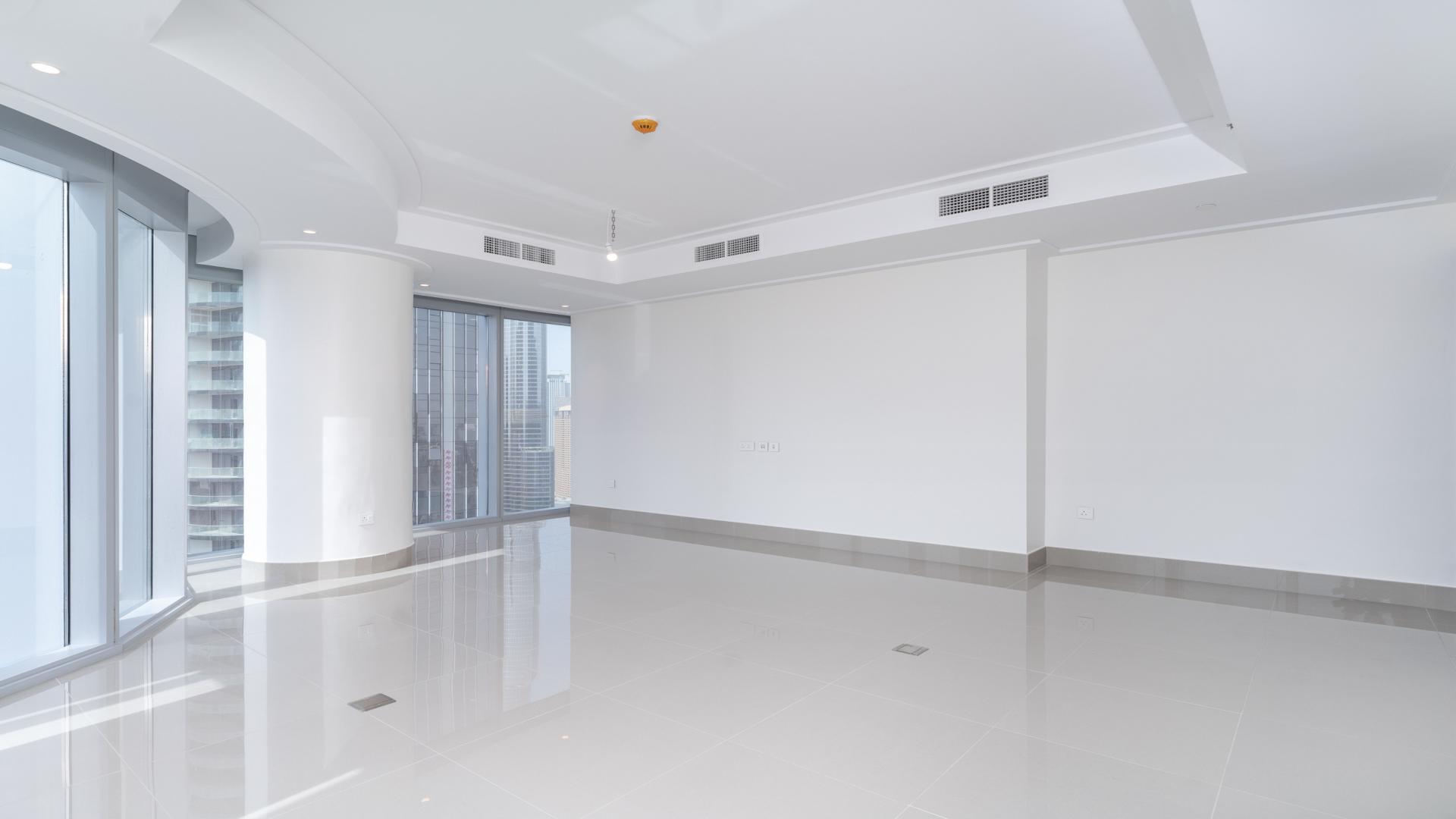 Bright apartment with panoramic city views in Opera District, Downtown Dubai. Ref No: LP39854