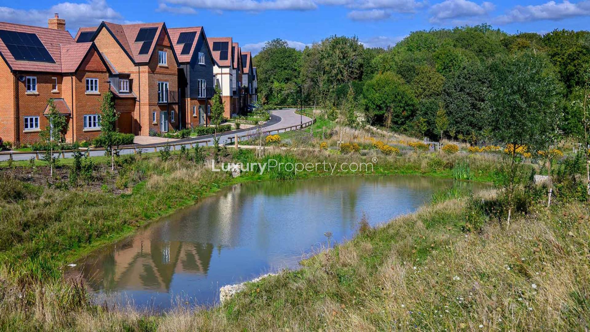 Modern kitchen and dining area in stylish two-bedroom apartment, Abbey Barn Park, London