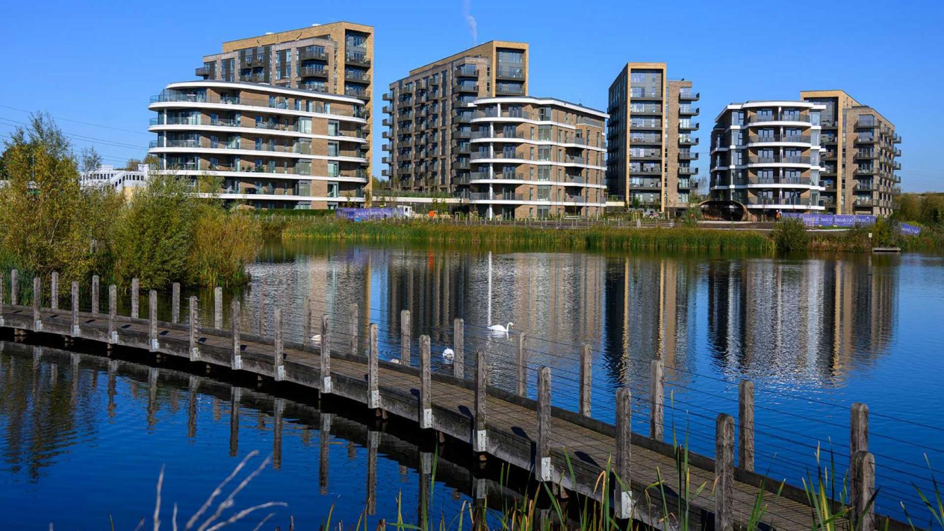 Modern living room in Bankside Gardens, Reading apartment with stylish decor and natural light