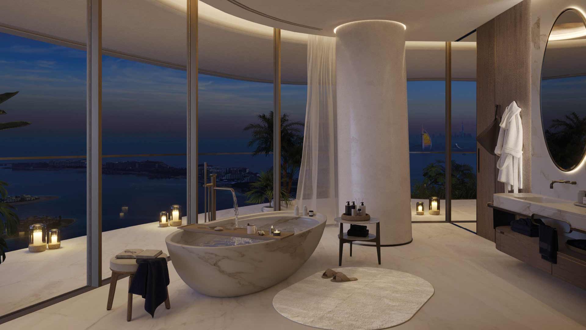 Luxury Palm Jumeirah apartment with rooftop pool and stunning sea view at Como Residences