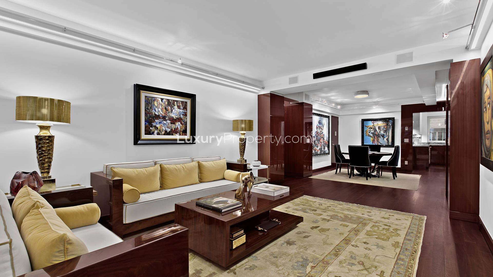 Luxury living room in 2-bedroom apartment, 880 Fifth Avenue, Manhattan, New York