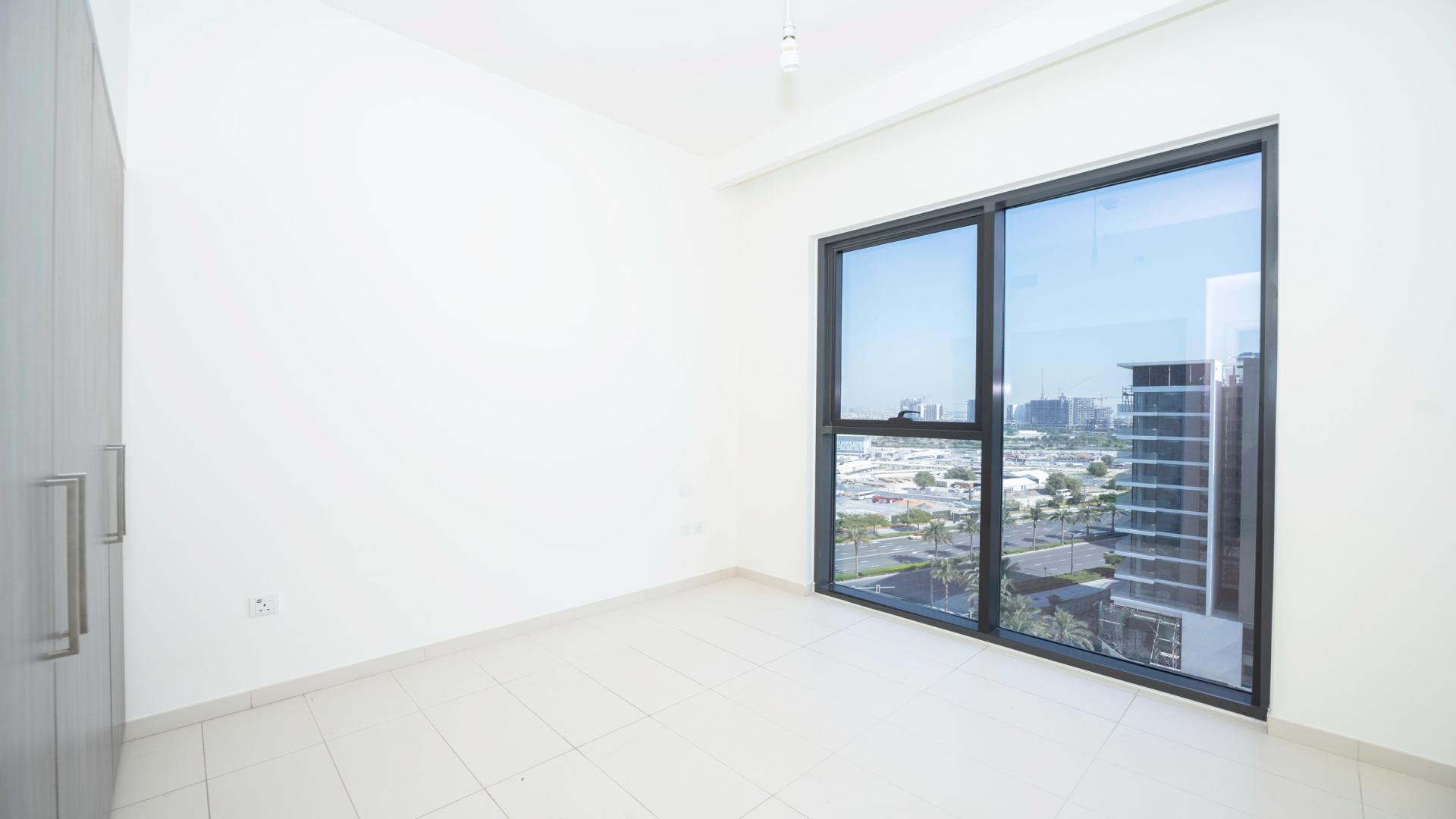 Modern kitchen in 2-bed apartment for sale, Park Ridge, Dubai Hills Estate