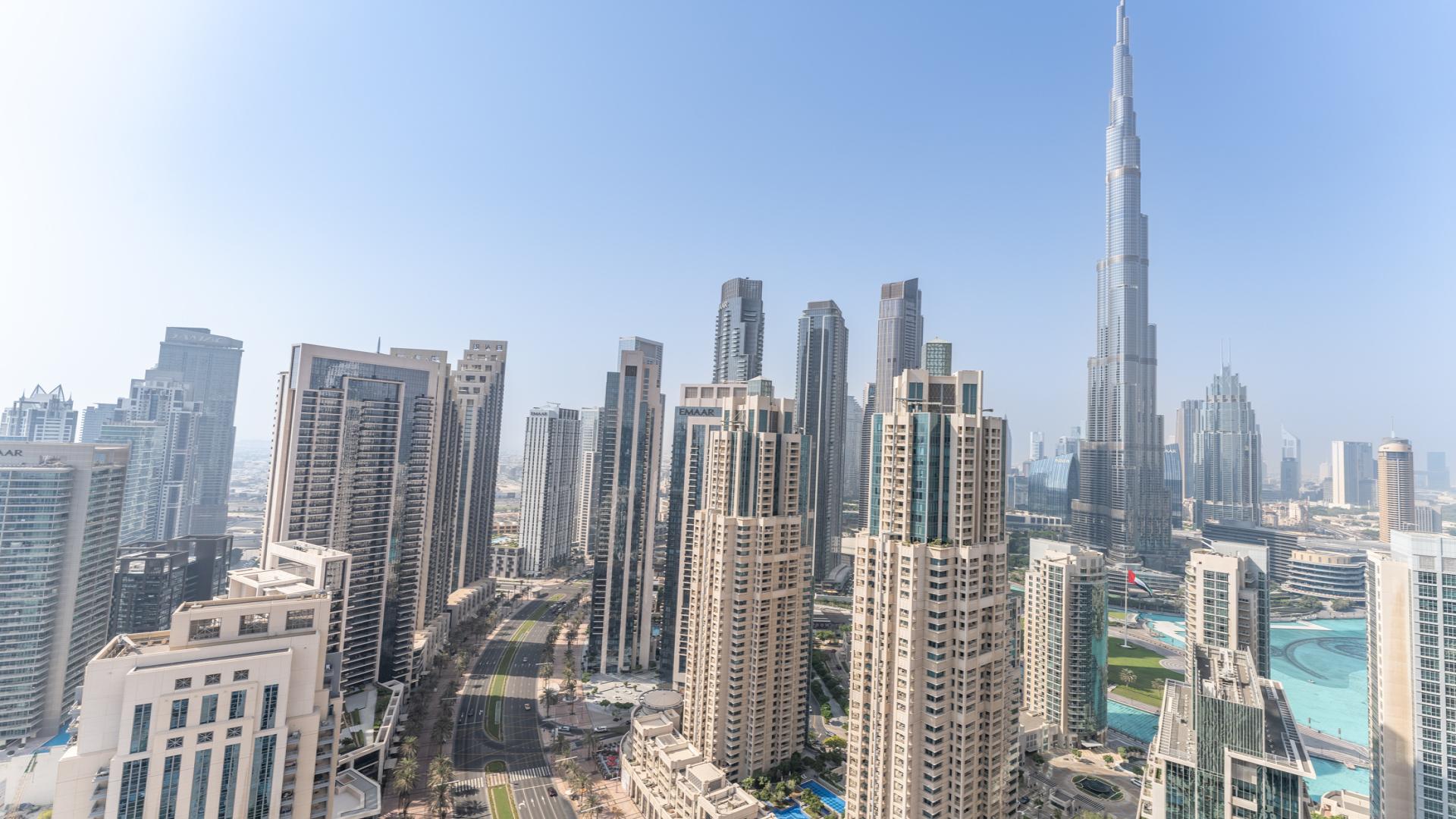 Luxury living room in 2-bedroom apartment, Burj Khalifa view, Downtown Dubai, Vida Residence