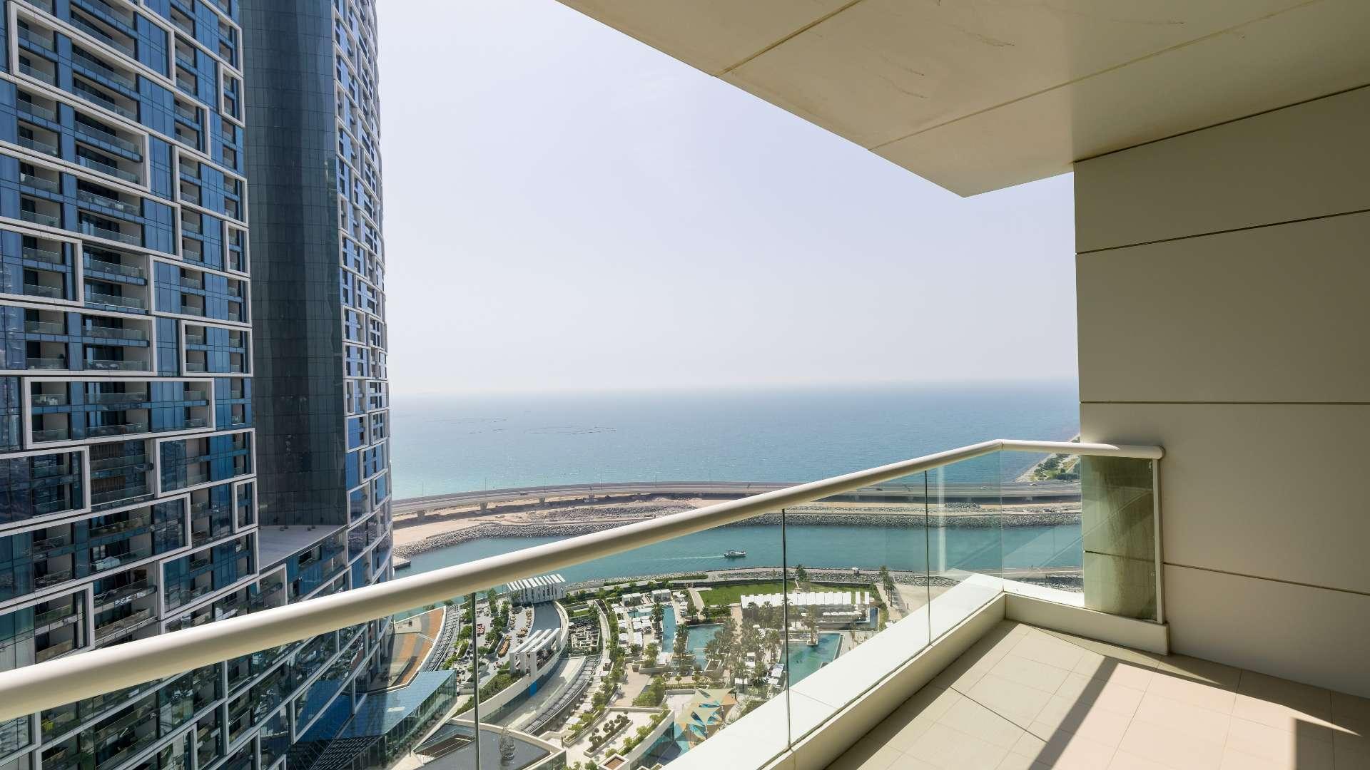 Luxurious Al Bateen Residences apartment with stunning sea view in Jumeirah Beach Residence, Dubai