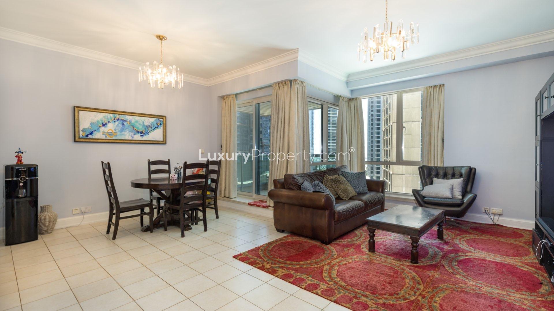 Balcony view of Dubai Marina from Emaar 6 Towers apartment for sale, LP12787