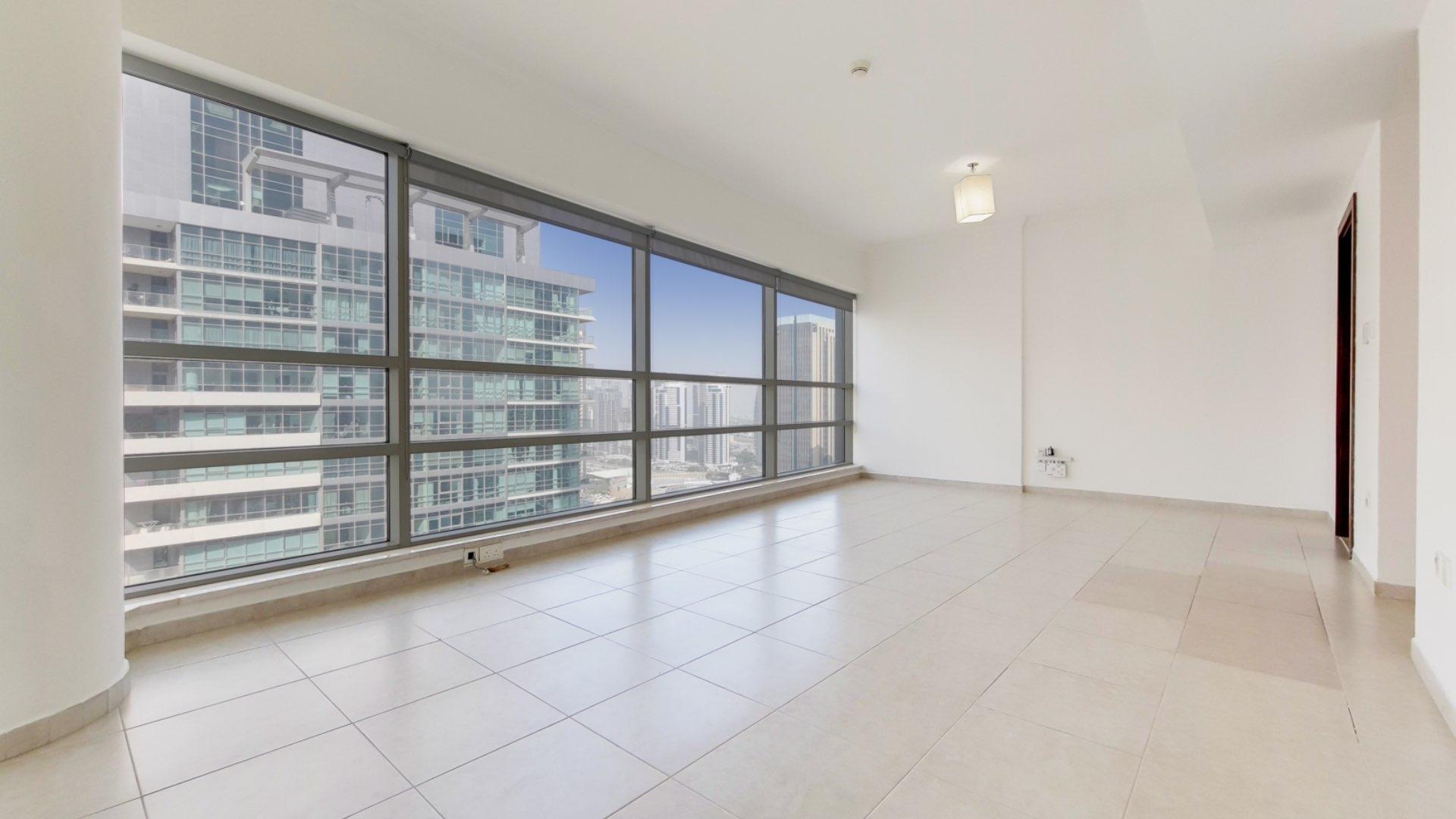 High-floor apartment view, Dubai Marina skyline, Al Sahab community, waterfront living