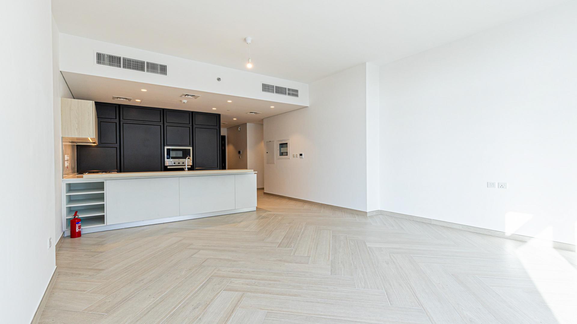 Modern kitchen in Wilton Park Residences apartment, Mohammed Bin Rashid City, for sale