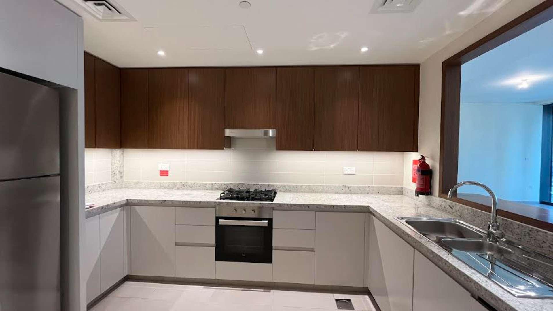 Spacious living area in 2-bedroom apartment at BLVD Heights, Downtown Dubai, for sale