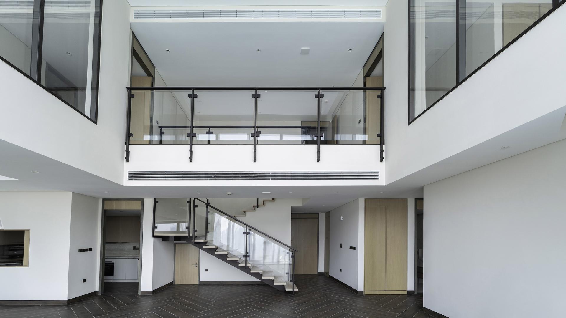 Luxurious Za’abeel apartment with stunning city view, spacious interiors, and modern design