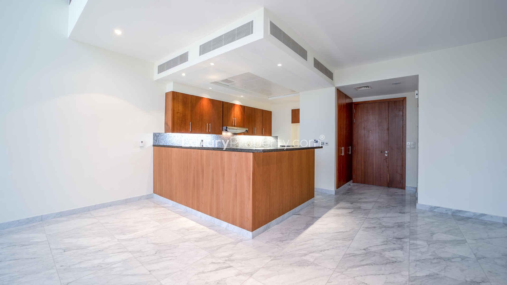 Stunning 2-bedroom duplex interior with spiral staircase in Central Park Towers, DIFC