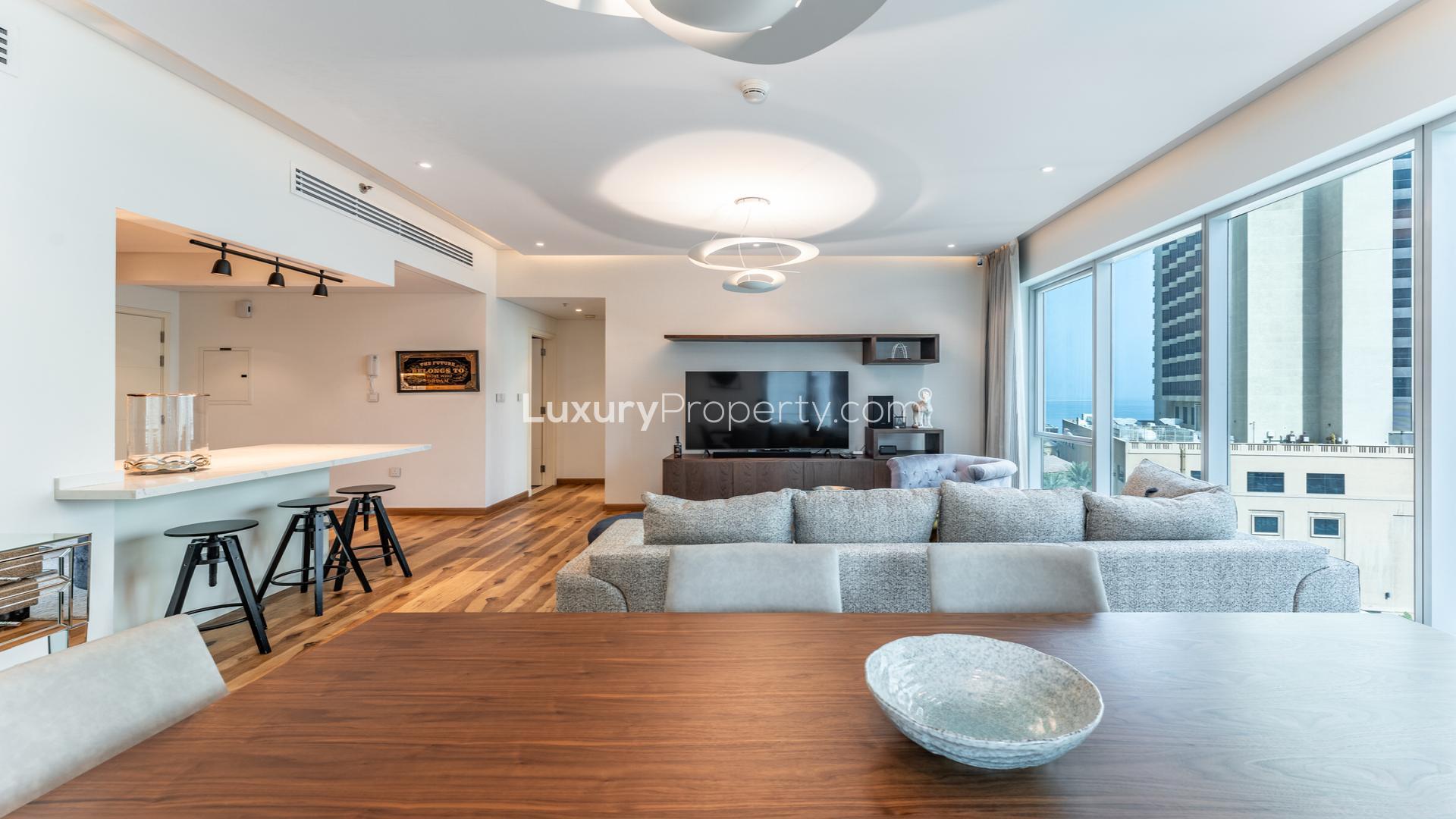 Furnished 2 Bed Luxury Apartment in Marina Promenade, Dubai for Sale