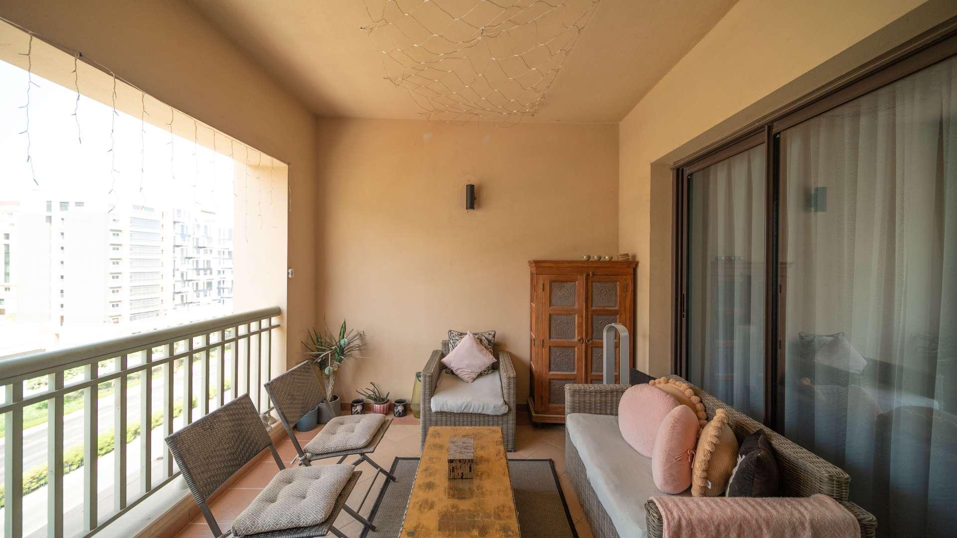 Golden Mile Apartment exterior view, Palm Jumeirah, ideal residential property for sale