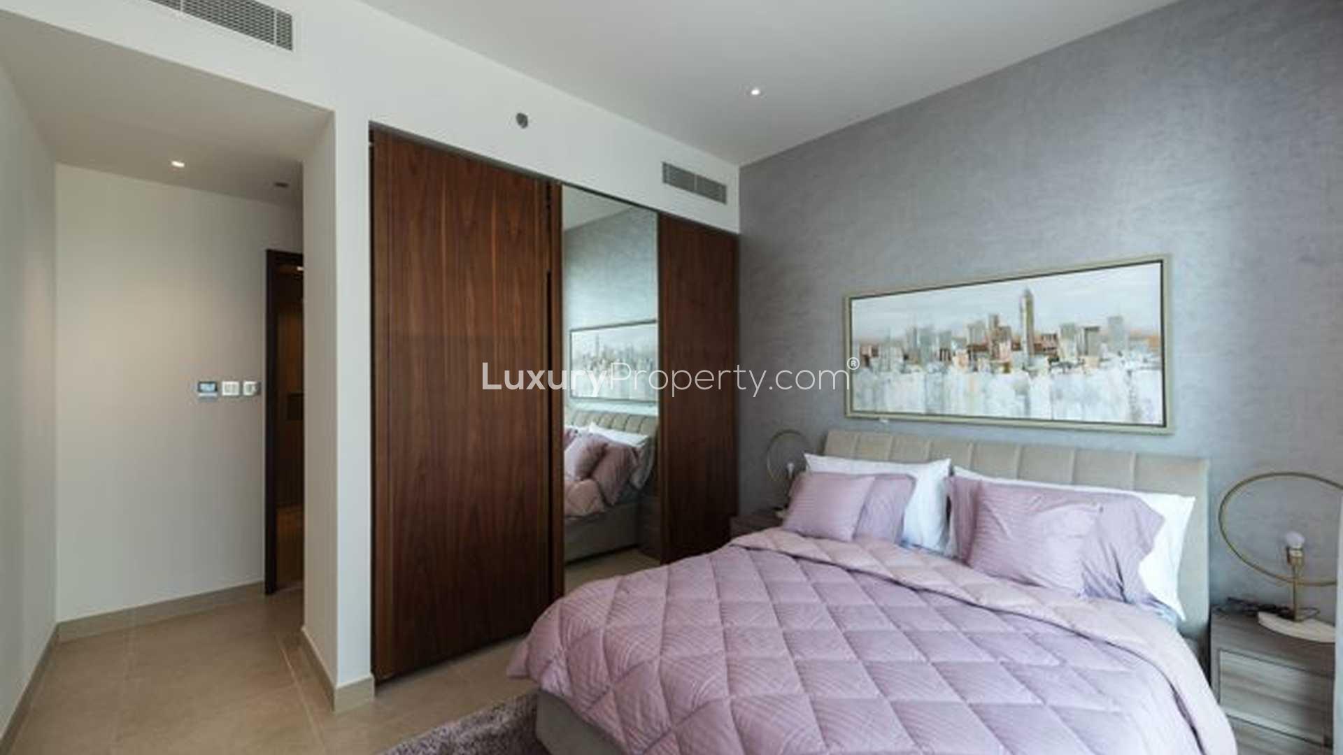 High floor bedroom with modern decor in Marina Gate apartment, Dubai Marina