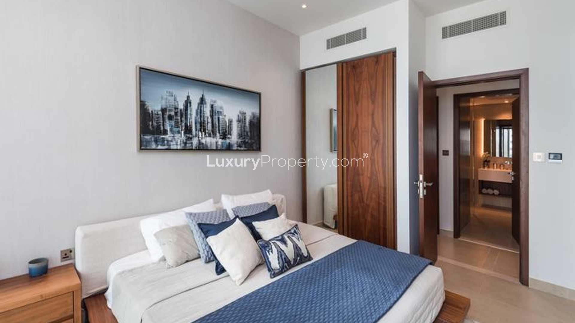 High-floor bedroom in two-bedroom apartment, Marina Gate, Dubai Marina, modern decor, for sale