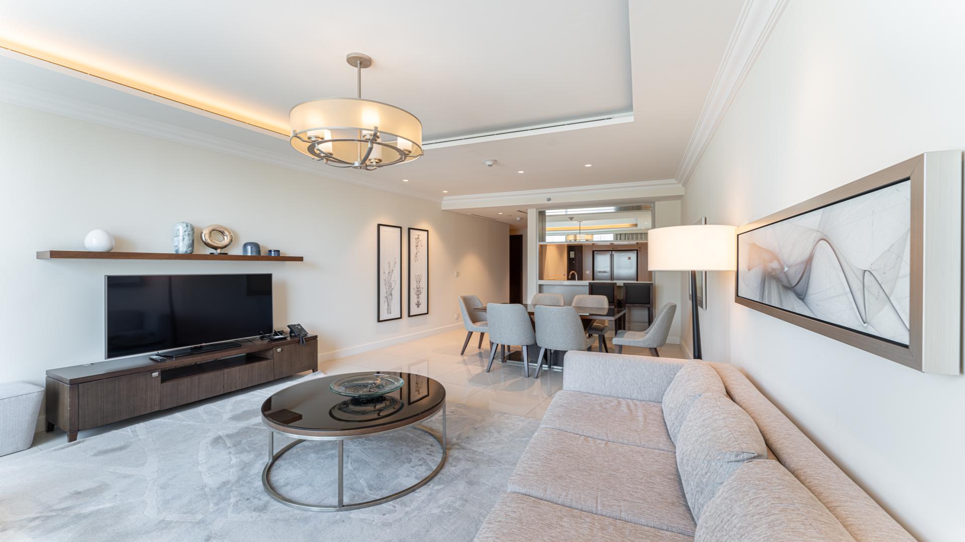 Vacant 2-bedroom apartment living room with city views, Downtown Dubai, Address Residence Fountain Views