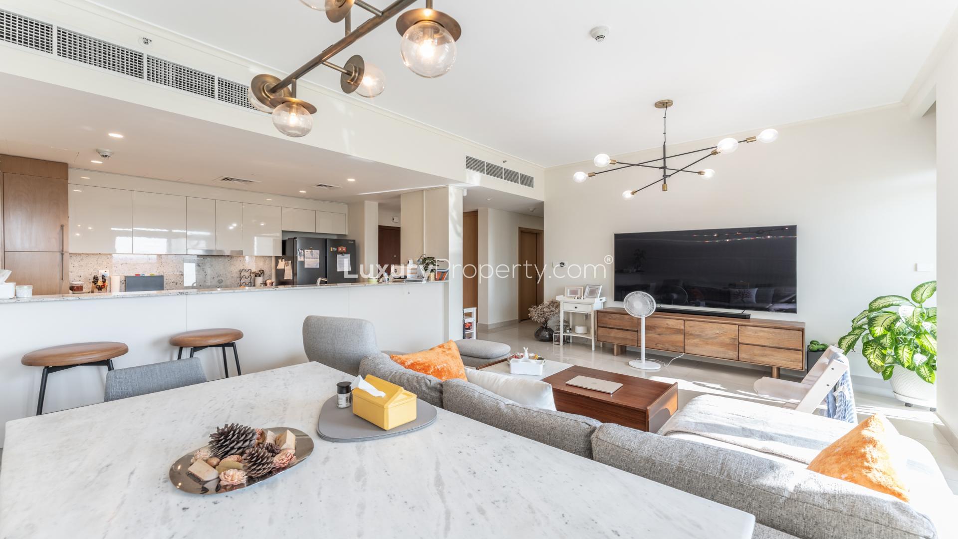 Modern living room and kitchen in 3-bedroom townhouse, Park Heights, Dubai Hills Estate