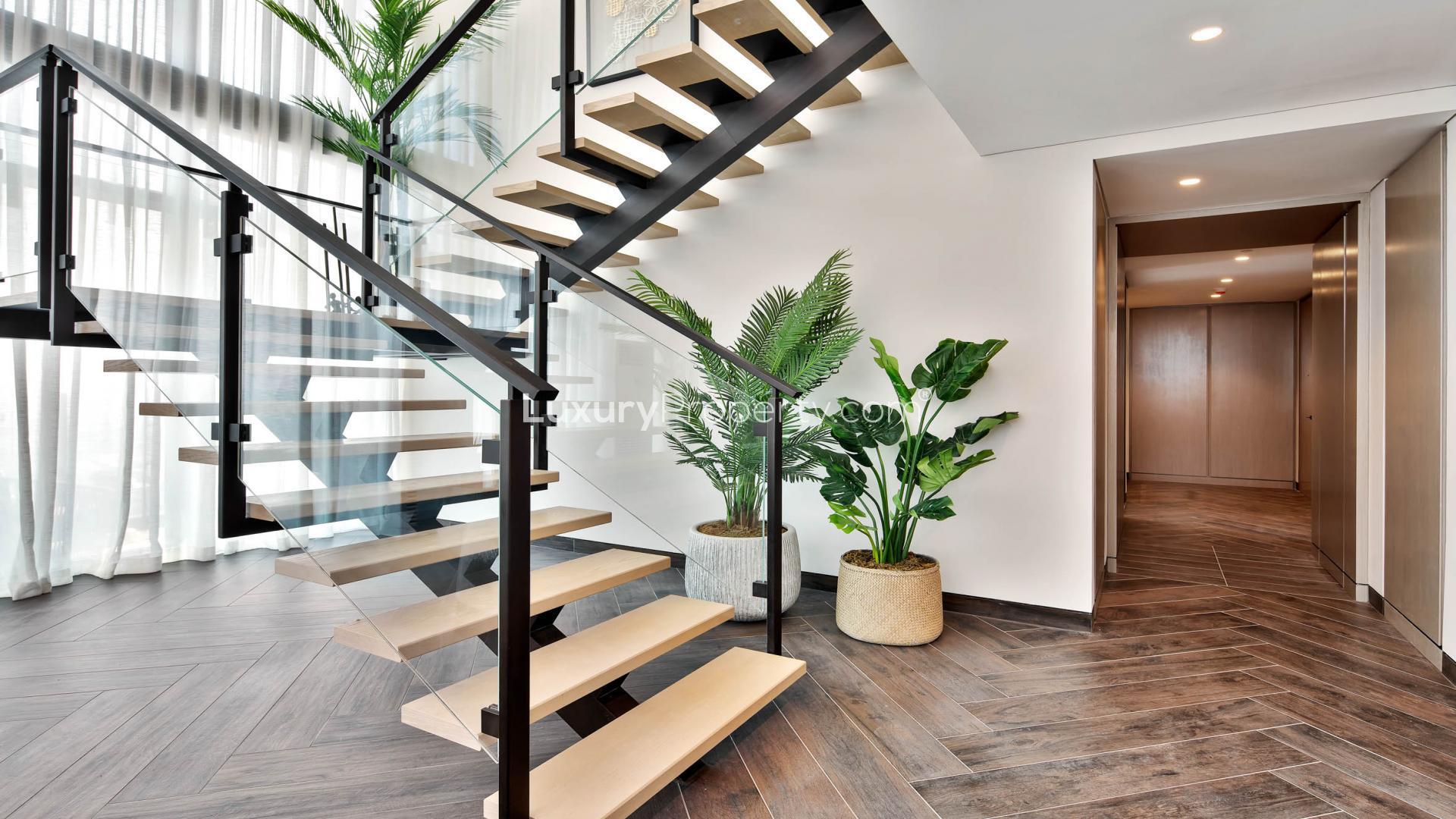 Luxurious living room in 2-bedroom apartment, One&Only Private Homes Zabeel, for sale