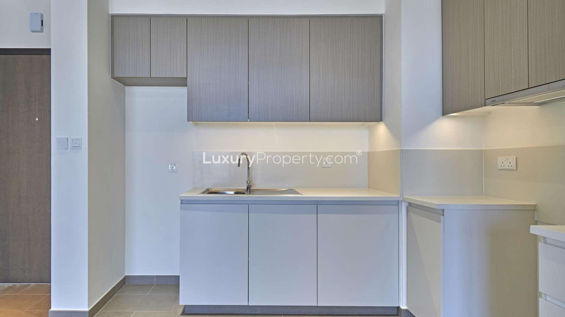 Modern kitchen in 2-bedroom apartment, Park Heights 2, Dubai Hills Estate, for sale