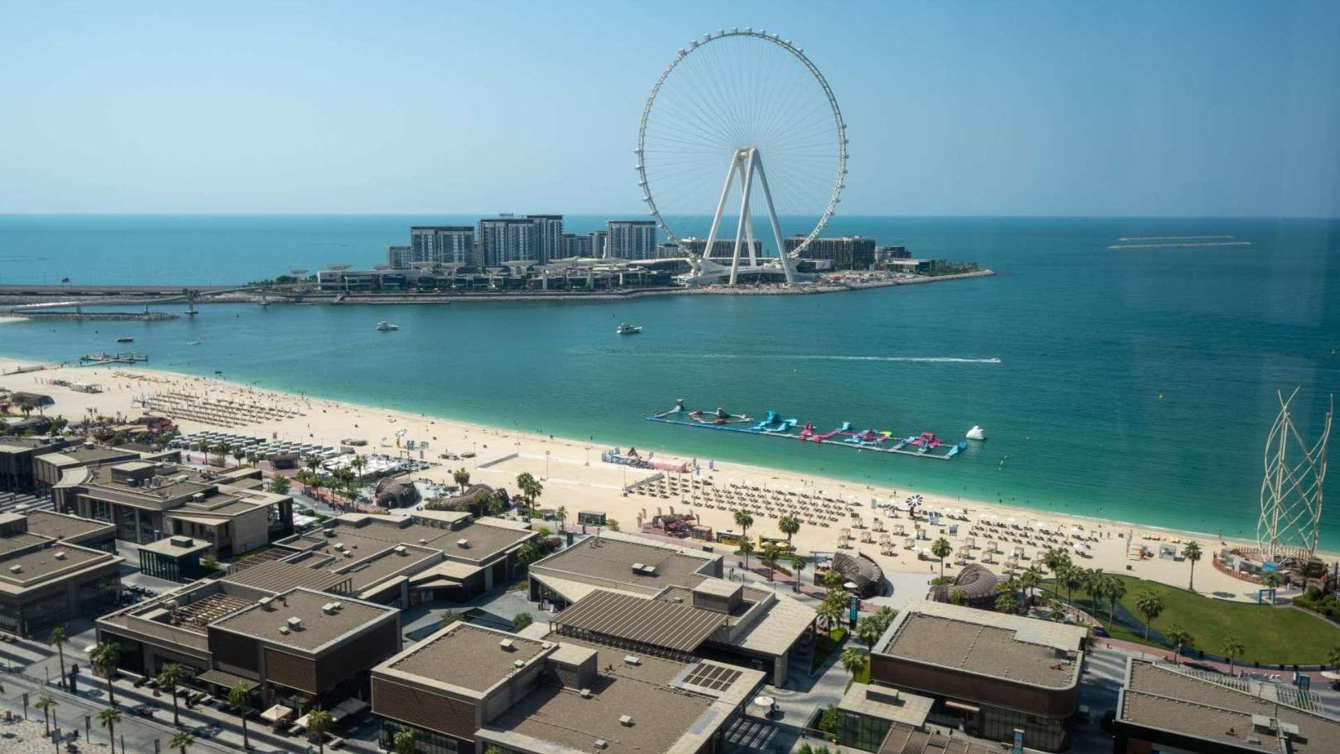 Spacious bedroom with sea view and large windows in Rimal, JBR apartment