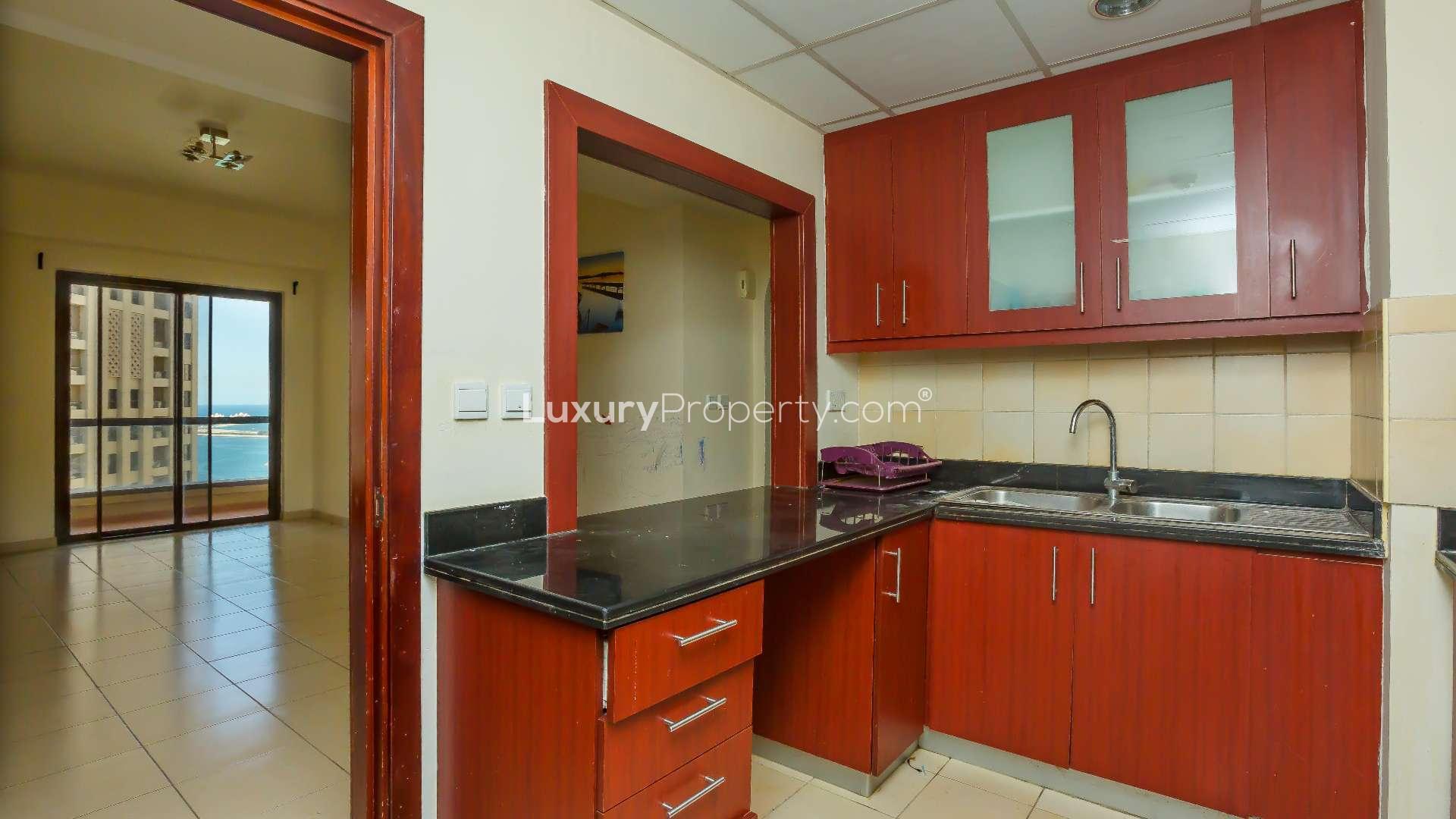 High floor balcony with sea views in Rimal 1, JBR apartment for sale.