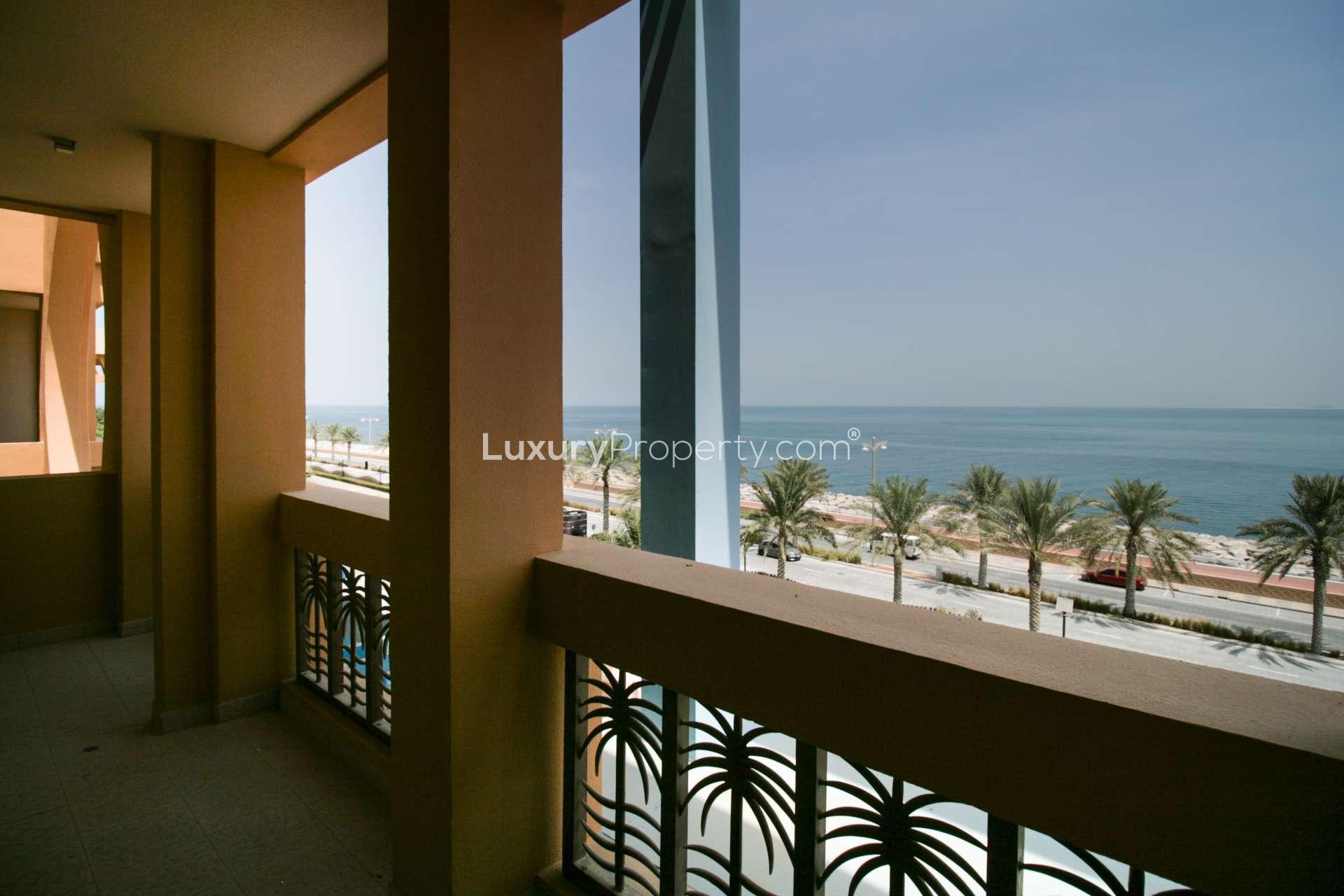Empty living room in 2-bedroom beachfront apartment, Sarai Apartments, Palm Jumeirah, sea view