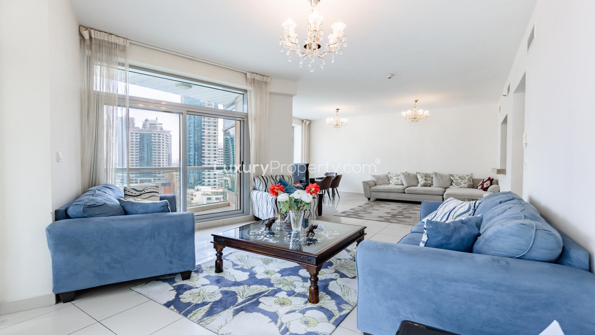 Spacious living room with marina view in Park Island apartment, Dubai Marina