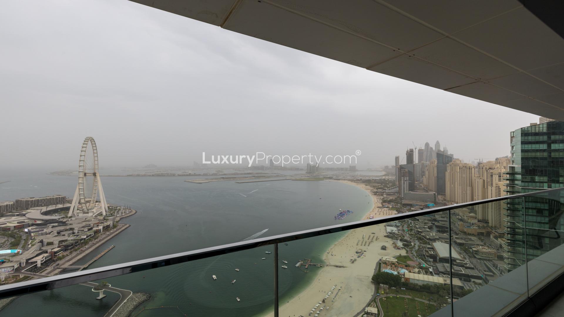 Modern dining area and kitchen in JBR apartment for sale, The Address Jumeirah Resort