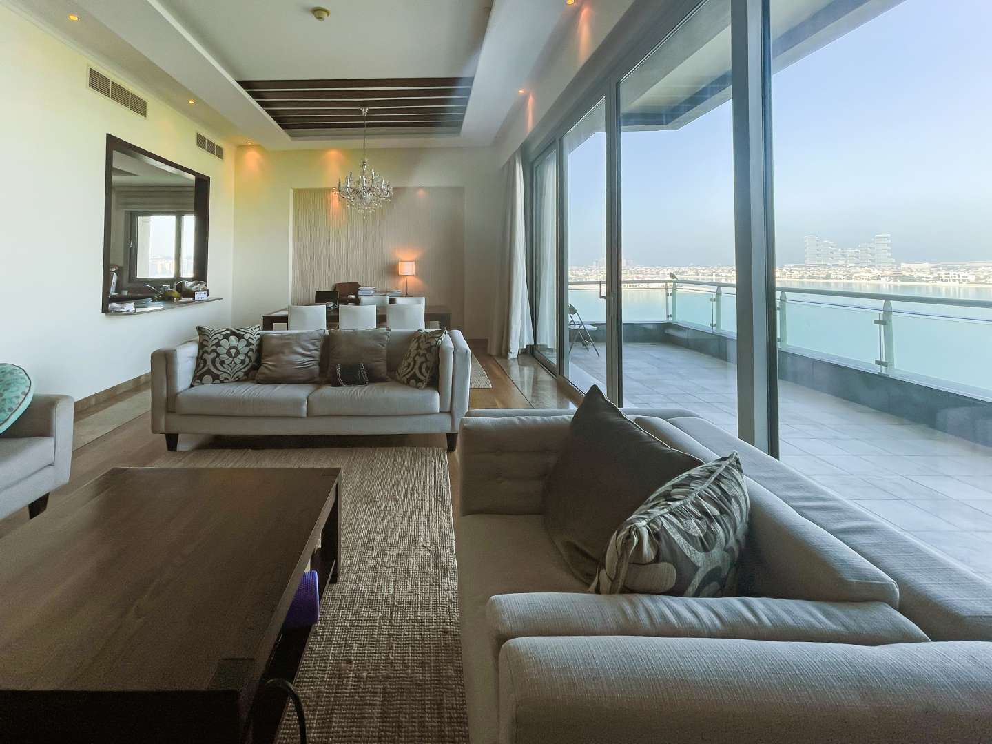 Bright living room with sea views in Palm Jumeirah apartment for sale, LP11079