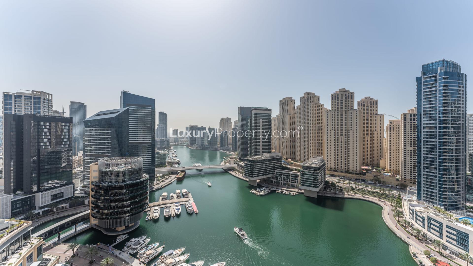 N/A,"Stunning full marina view from 2-bedroom apartment at The Address Dubai Marina for sale.",2-bedroom apartment interior with full marina view at The Address Dubai Marina