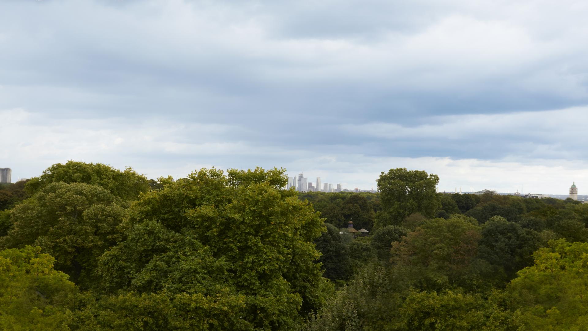 Luxurious open-plan living area in Elie Saab penthouse, overlooking Hyde Park, London