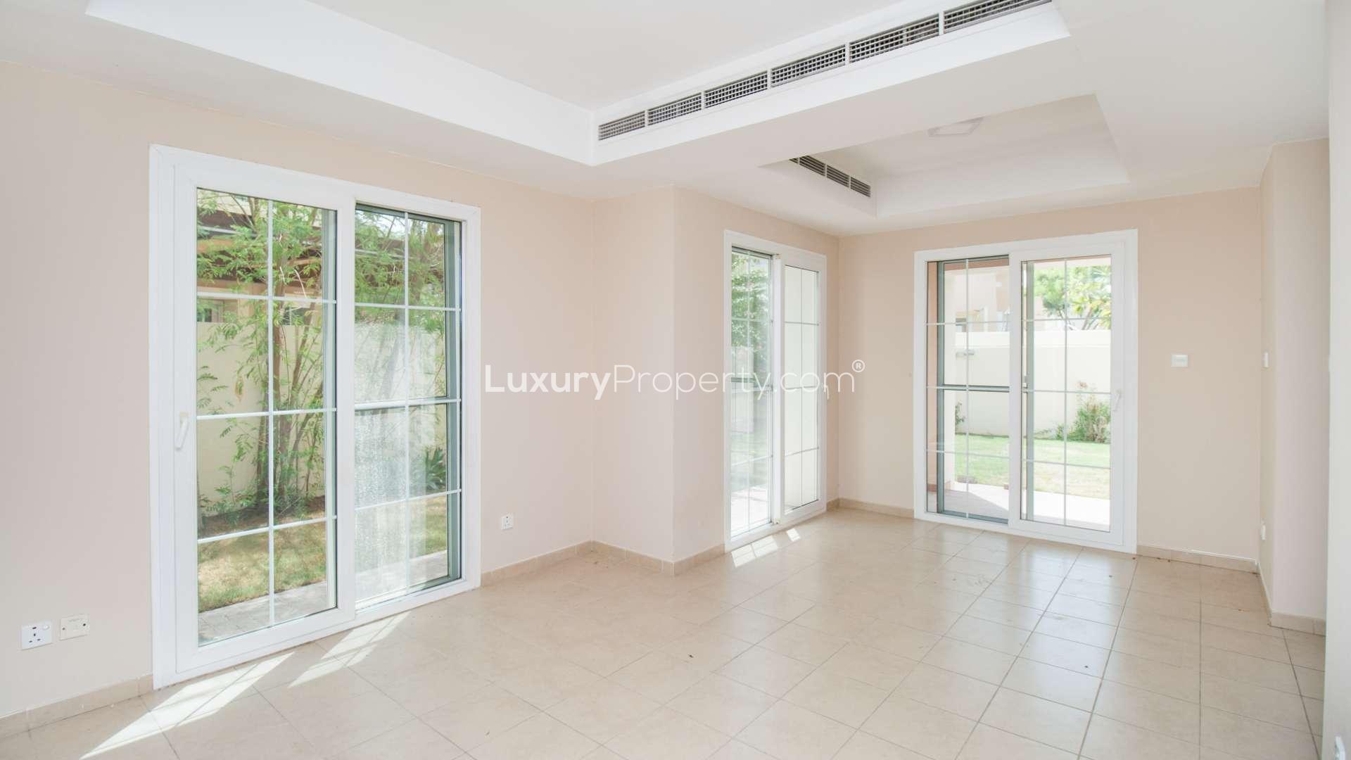 Beautiful Type 2E townhouse exterior with garden in Arabian Ranches, Al Reem, for rent