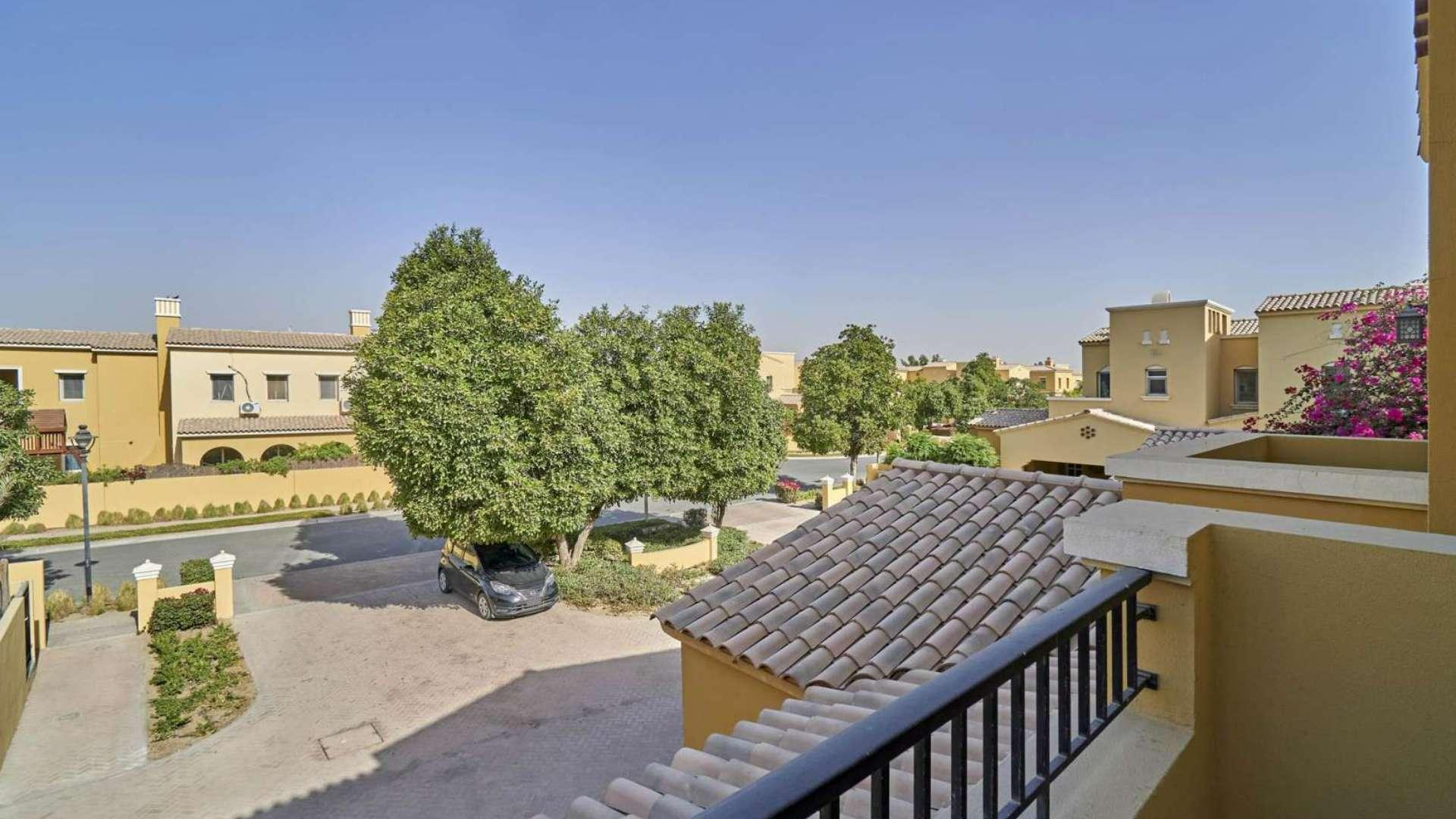 Beautiful villa exterior with garden in Palmera 1, Arabian Ranches, available for rent