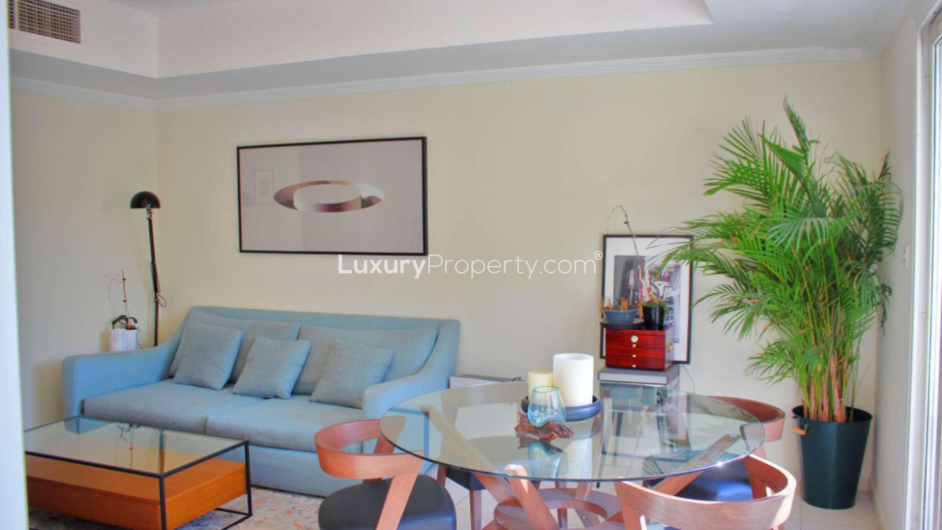 Small landscaped garden in upgraded villa for sale, The Springs, Emirates Living