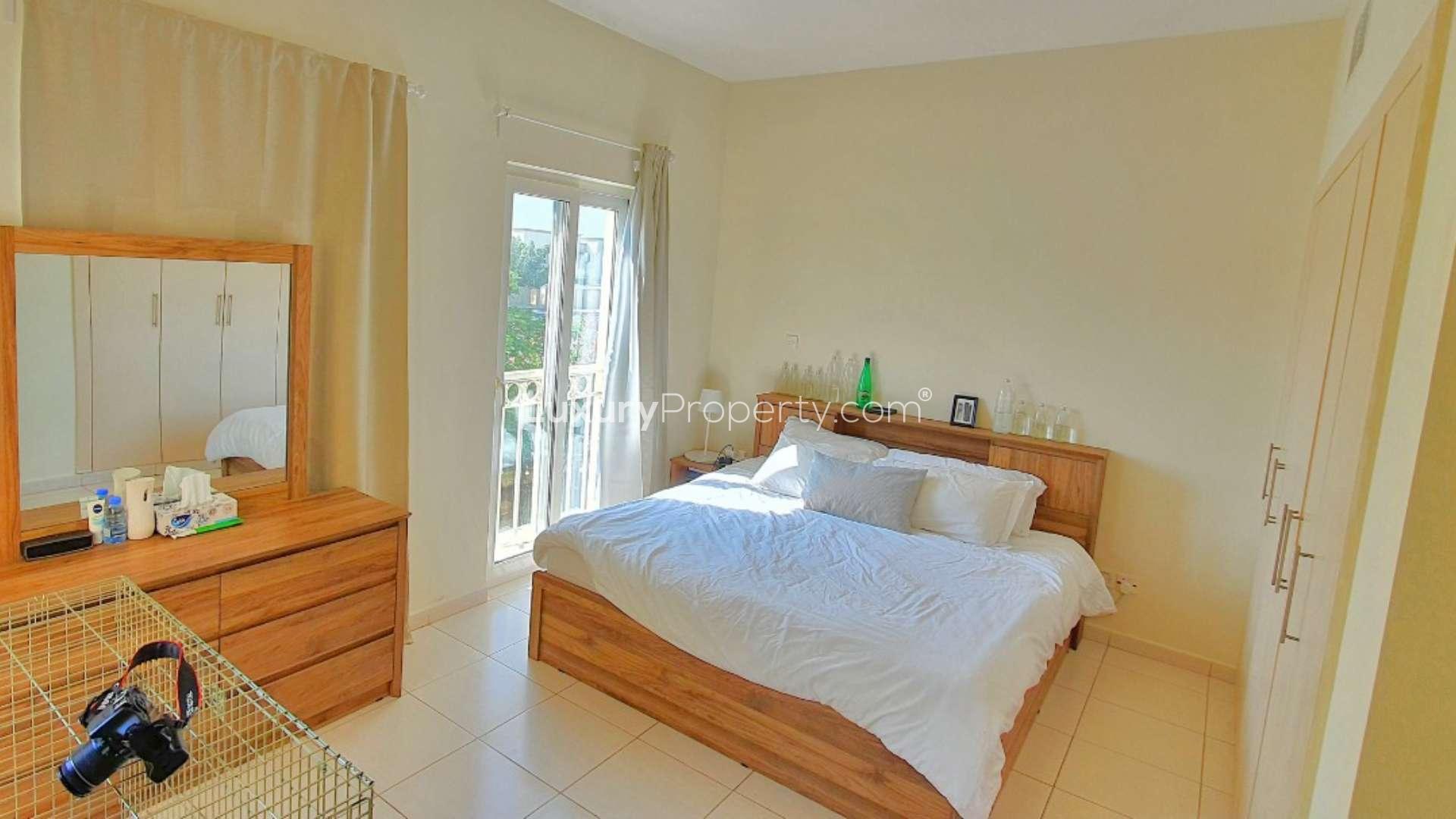 Bright living room in upgraded villa for sale in The Springs, Emirates Living