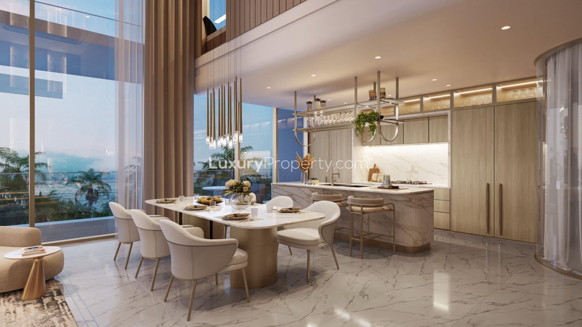 Sunset Bay 5 – interior and lifestyle