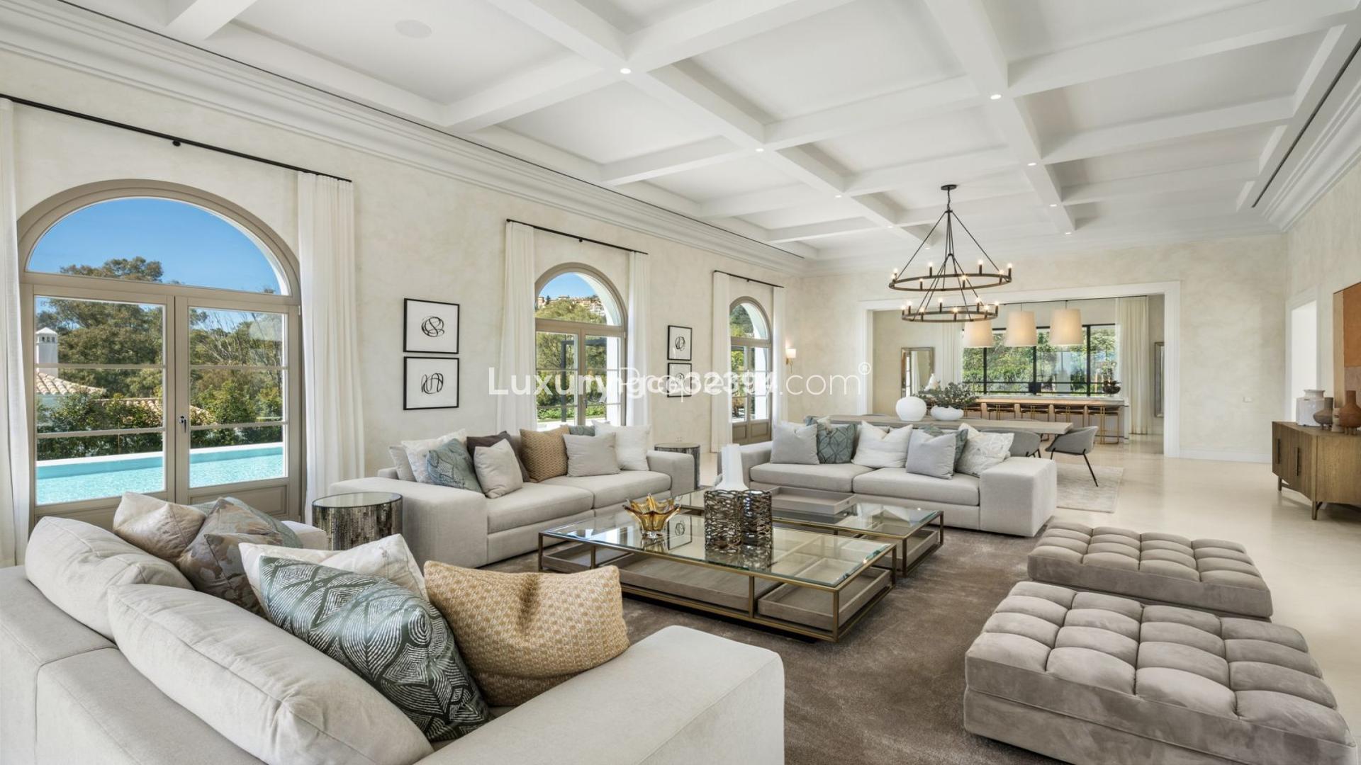 Luxurious living room in 6-bedroom villa, Marbella’s Golf Valley, Nueva Andalucía, Málaga