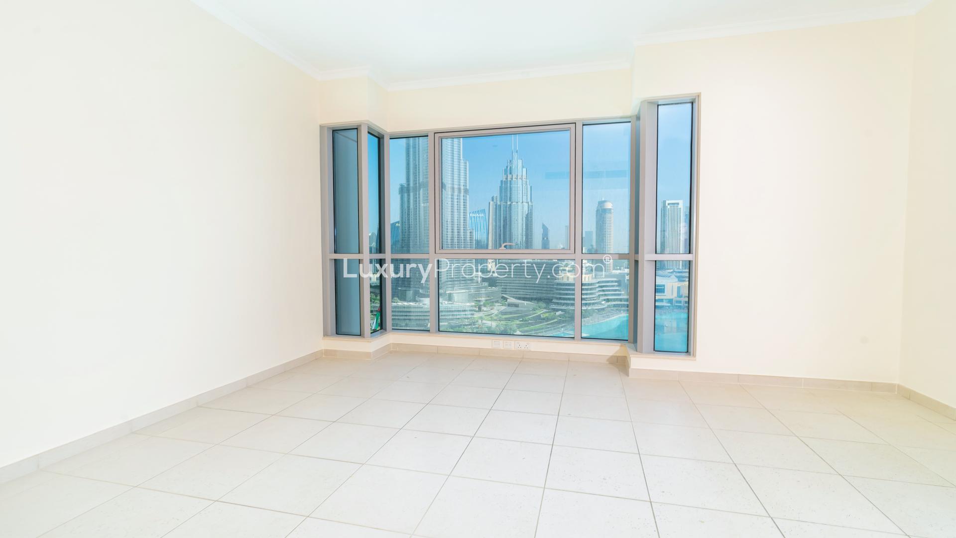 Stunning Burj Khalifa and Fountain views from Downtown Dubai apartment in The Residences