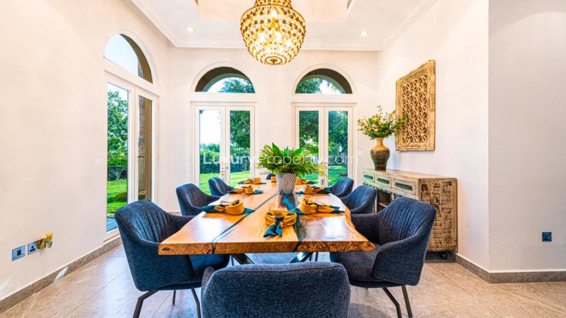 Stylish living room in fully upgraded 3-bed villa, Canal Cove, Palm Jumeirah