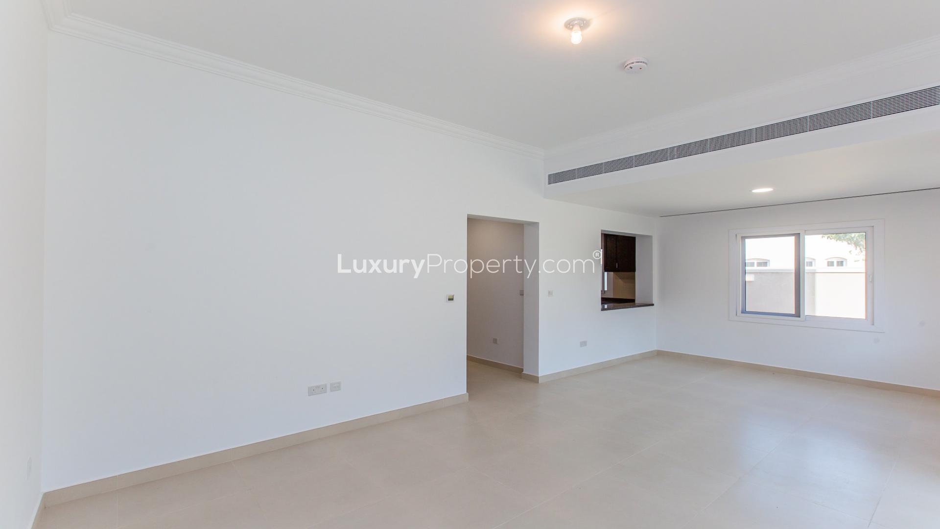 Exclusive 3-bedroom villa in Casa Dora, Serena community, with large balcony and modern design