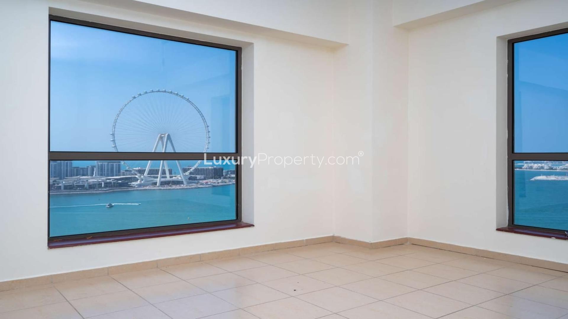 Luxurious JBR Rimal 3 apartment view, overlooking beach and iconic waterfront landmarks