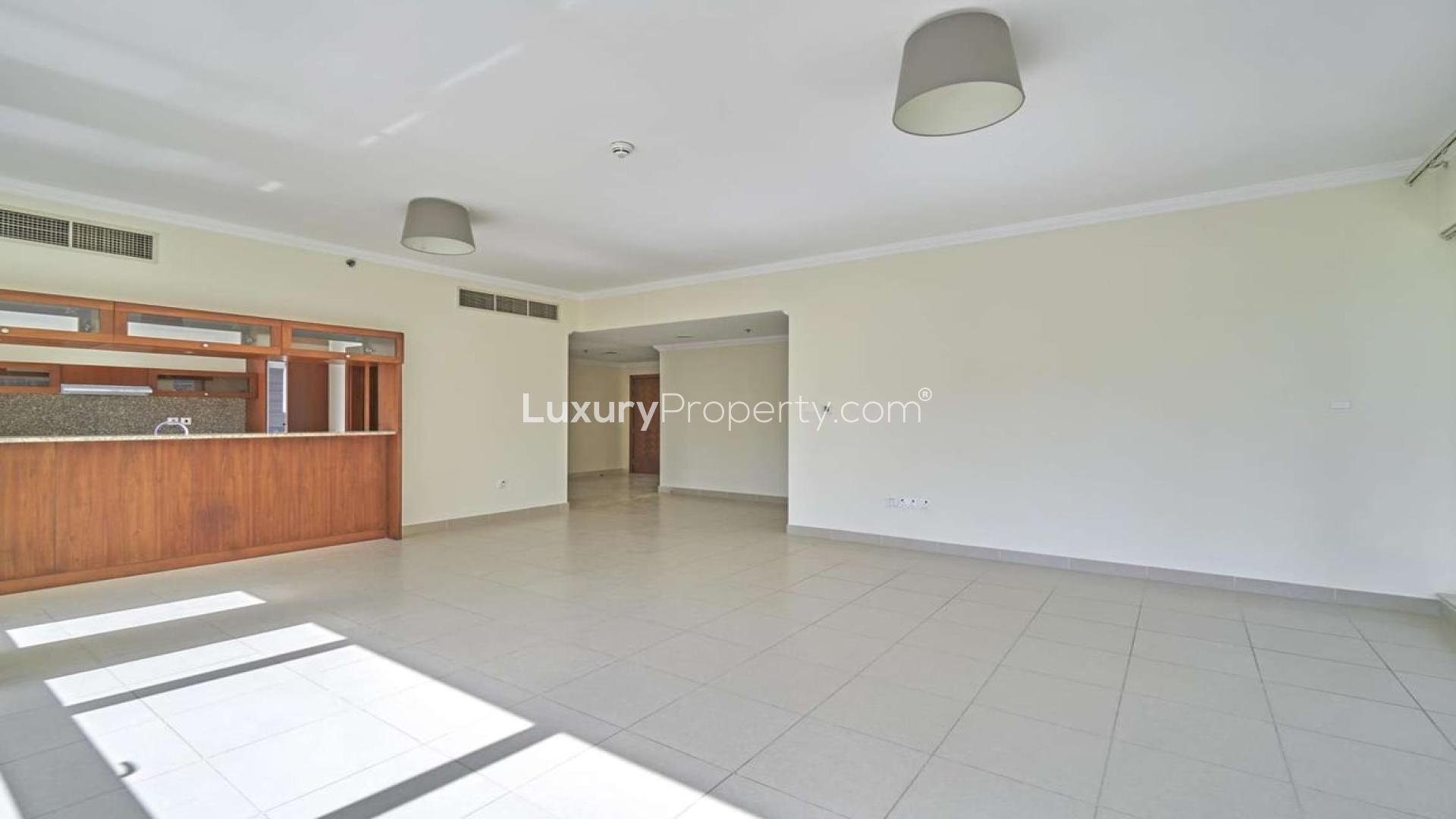 Spacious living room with large windows in Marina Quays apartment, Dubai Marina for rent