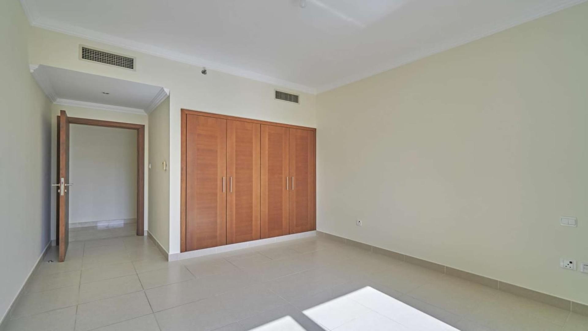 Dubai Marina view from Marina Quays apartment, showcasing waterfront and skyscrapers