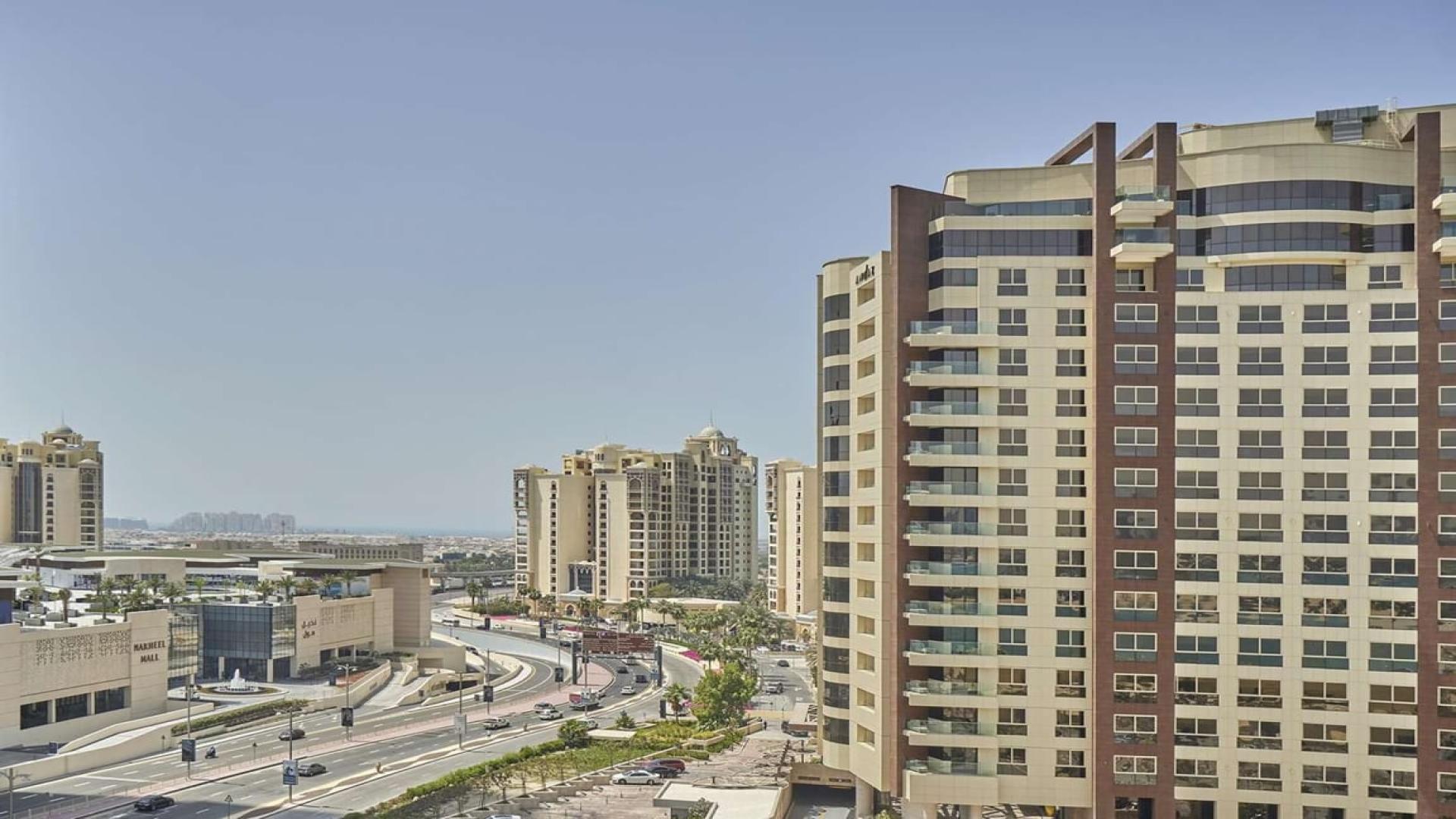 N/A,Penthouse view of Shoreline Apartments, Palm Jumeirah, Dubai for rent - LP06269
